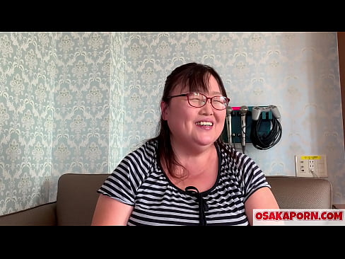 ❤️ Ibu Jepang yang gemuk menunjukkan payudaranya yang besar dan menikmati mainan seks. Seorang ibu Asia berusia 51 tahun berbicara tentang pengalaman seksualnya. Yukiko 1 OSAKAPORN lemak milf Super porno pada kami ️