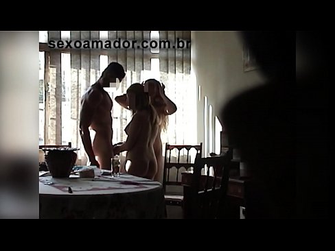 ❤️ Teman seks mengundang pria raksasa dan threesome bersamanya Super porno pada kami ️