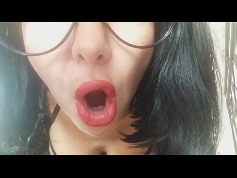 ❤️ Sayang, ibu tirimu tidak mengizinkanmu pergi ke sekolah hari ini... Aku sangat membutuhkanmu... Super porno pada kami ️